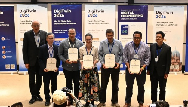 Recent SMASH-HCM Paper Awards Abdallah receiving award at DigiTwin26